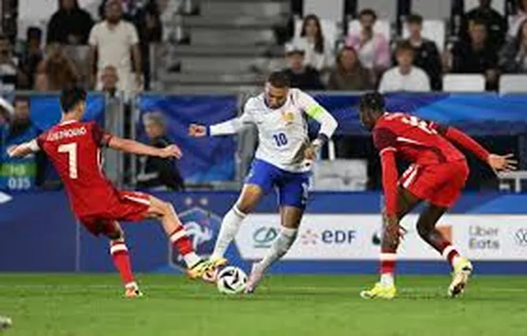 Quy Định Về Bắt Đầu Và Bắt Đầu Lại Trận Đấu Bóng Đá Theo Luật Chuẩn FIFA