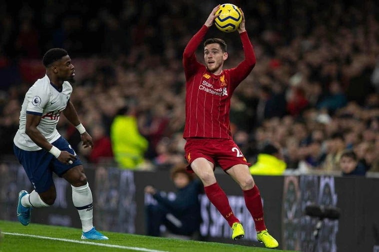 Luật Ném Biên Trong Bóng Đá Và Những Quy Định Cụ Thể Cần Hiểu Rõ